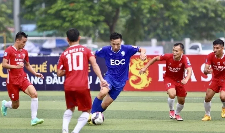 Bí Quyết Đá Thòng Trung Vệ Chắc Chắn Để Bảo Vệ Khung Thành Nhà 1 Đá Thòng Trung Vệ